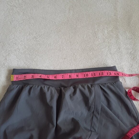 Under Armour Women's Size Medium Heat Geat Dark Gray Athletic Sporty Skort - Picture 11 of 13